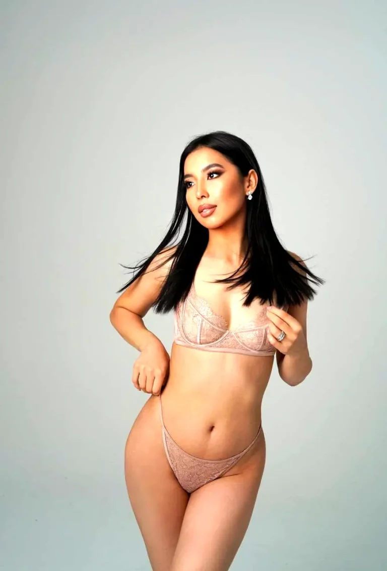 Снежана, Возраст: 26, Рост: 169, Вес: 55.